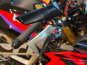 Aprilia Tuono V4 Factory