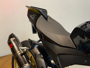 Aprilia RSV4 1100 Factory