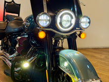 Load image into Gallery viewer, Harley Davidson Softail Heritage 114
