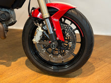 Load image into Gallery viewer, Ducati Monster 1100 EVO
