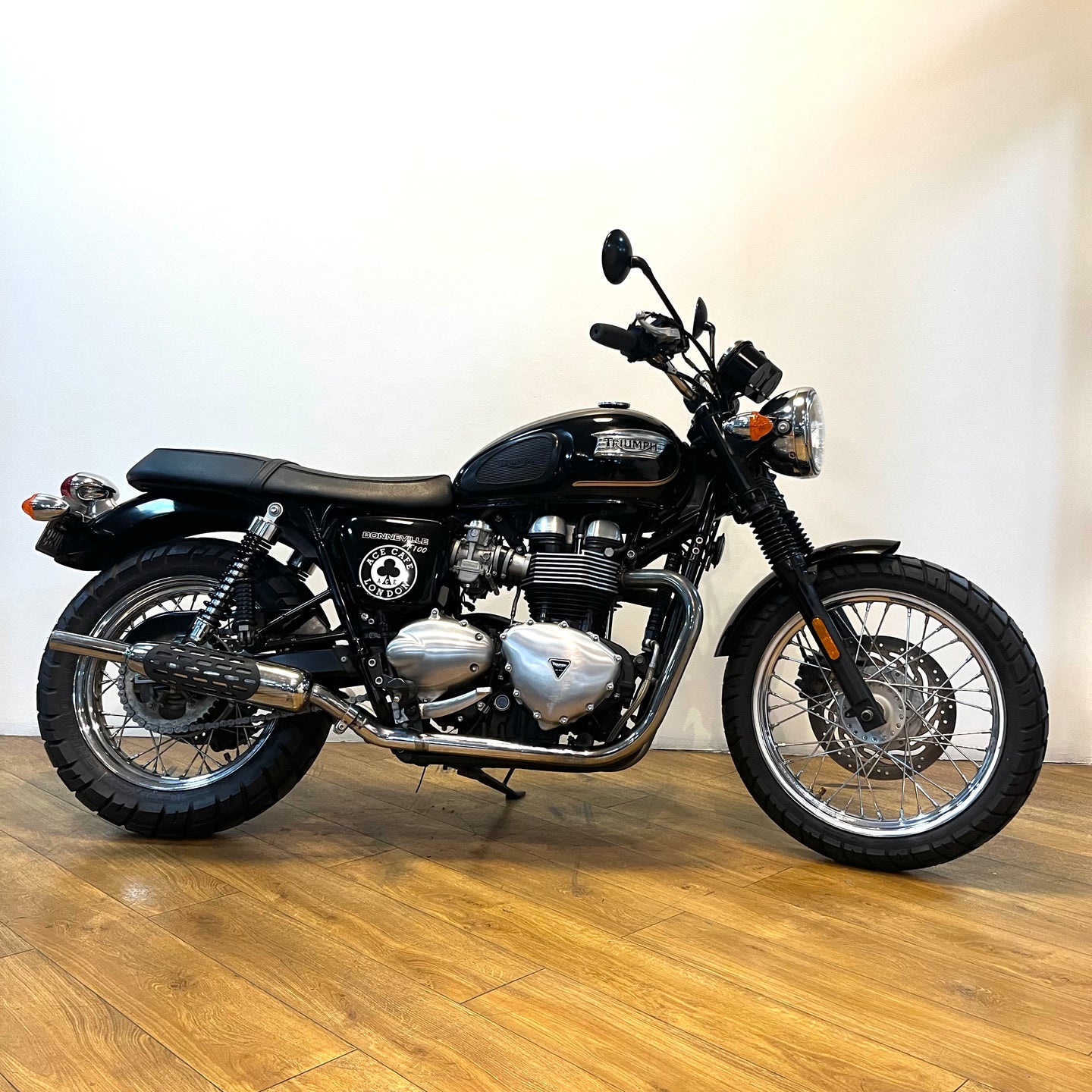 Triumph Bonneville T100 Special Edition