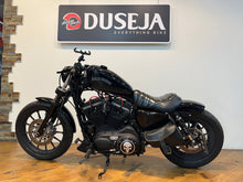 Load image into Gallery viewer, Harley-Davidson Iron 883

