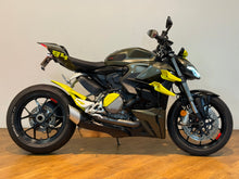 Load image into Gallery viewer, Ducati Streetfighter V2
