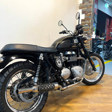 Load image into Gallery viewer, Triumph Bonneville T100 Special Edition
