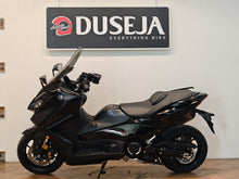 Load image into Gallery viewer, Yamaha TMAX 560
