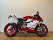 Load image into Gallery viewer, Ducati 1199 Panigale S
