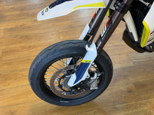 Load image into Gallery viewer, Husqvarna FS 701 Supermoto
