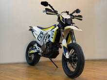 Load image into Gallery viewer, Husqvarna FS 701 Supermoto
