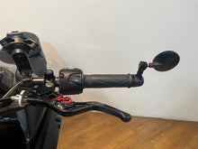 Load image into Gallery viewer, Yamaha MT07
