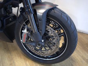 DUCATI DIAVEL CARBON