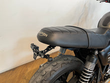 Load image into Gallery viewer, Triumph Street Twin
