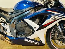 Load image into Gallery viewer, Suzuki GSX-R 600
