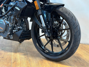 KTM Duke 390